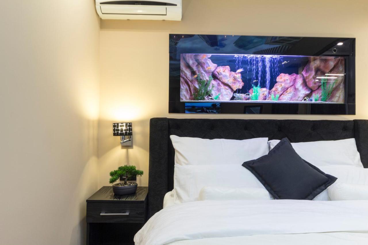 Madison Inn Suites - Wilson'S Square 베오그라드 외부 사진